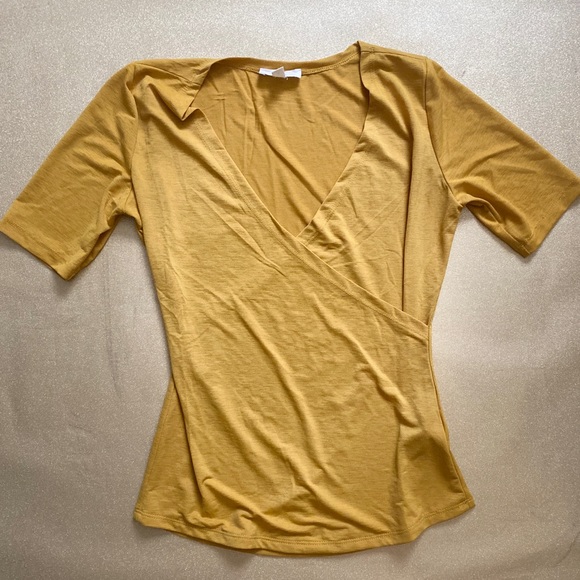 Yellow Cross Over Body Contouring Blouse - Picture 1 of 3